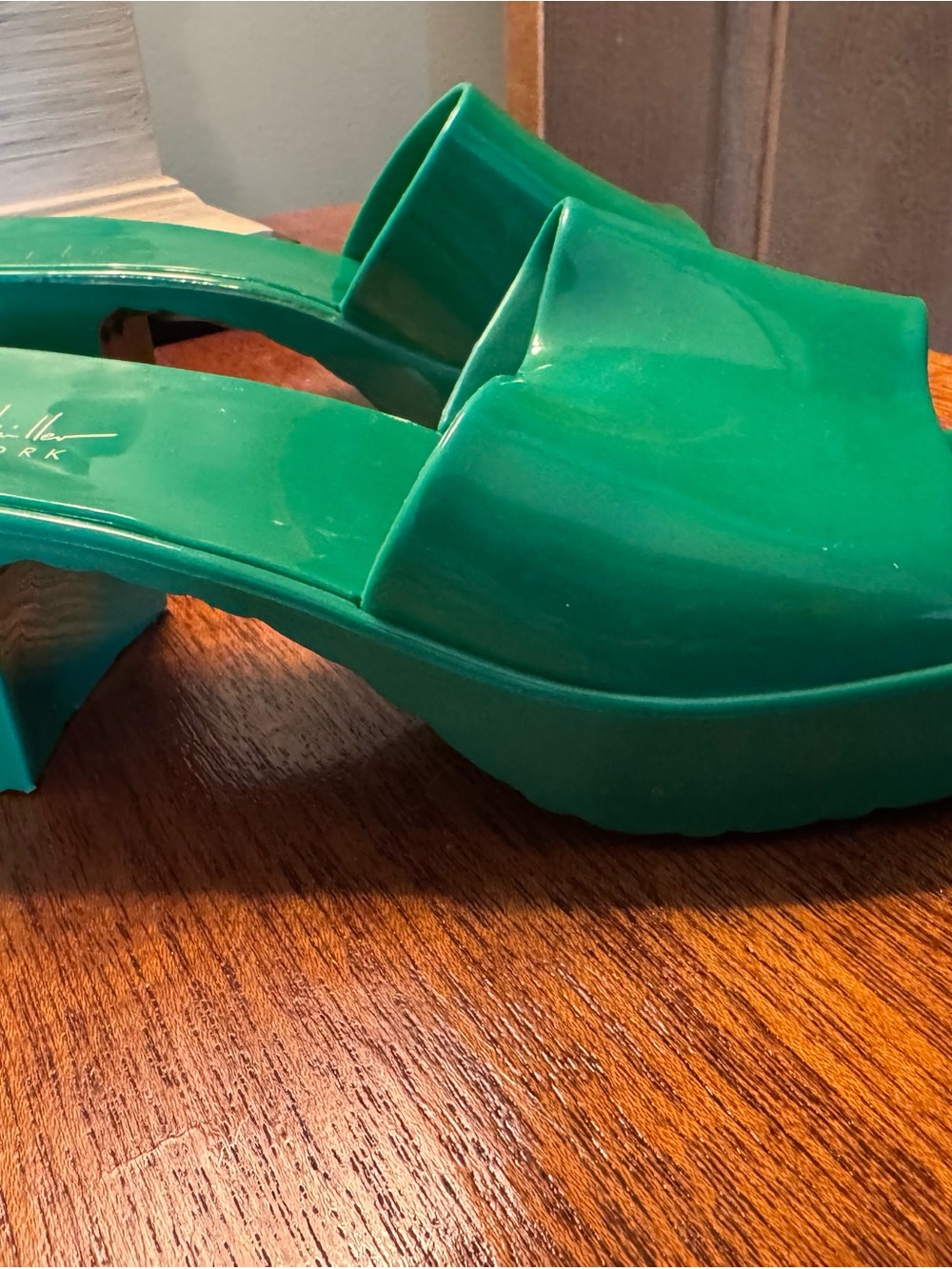 Nicole Miller Green Platform Slide Sandals - Women's Size 7